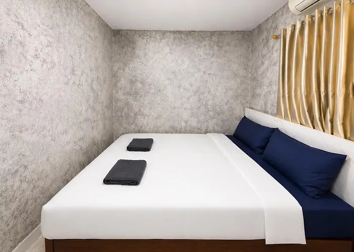 Pruksa House 3-bedroom Near Airport With Free Wifi