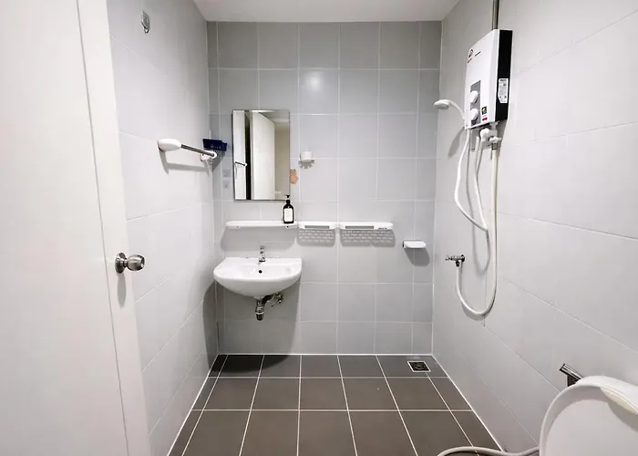 アパート Pruksa House 3-bedroom Near Airport With Free Wifi *